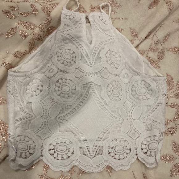 Lace crop top - Picture 2 of 3